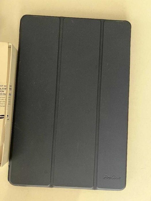 Продавам таблет Samsung  A9+