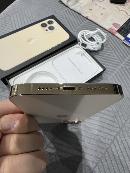 iPhone 13 Pro Max 128 Gb, Gold, Перфектен!