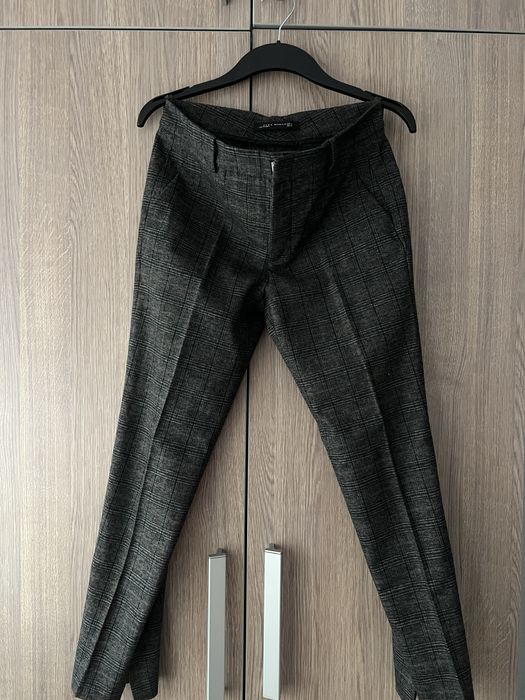 Pantaloni dama Zara