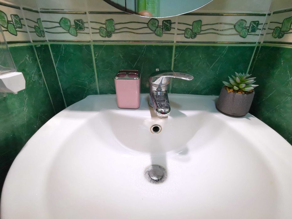 Дава се под наем Тристаен апартамент в Пловдив, Кършияка - 75 кв.м за 357 € - Снимка #15