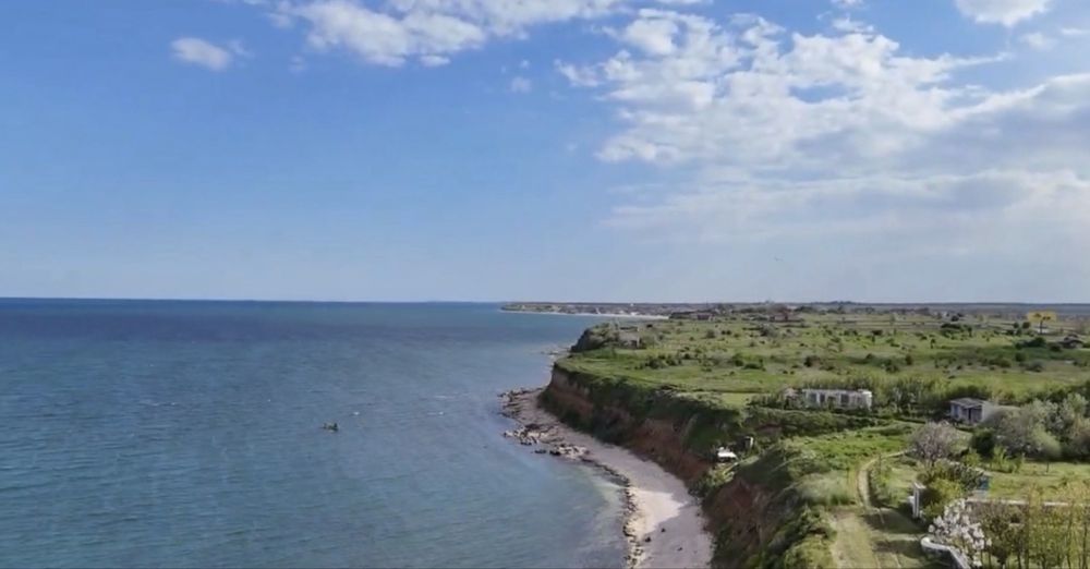 Vanzare imobil primul rand la mare ! 2 Mai