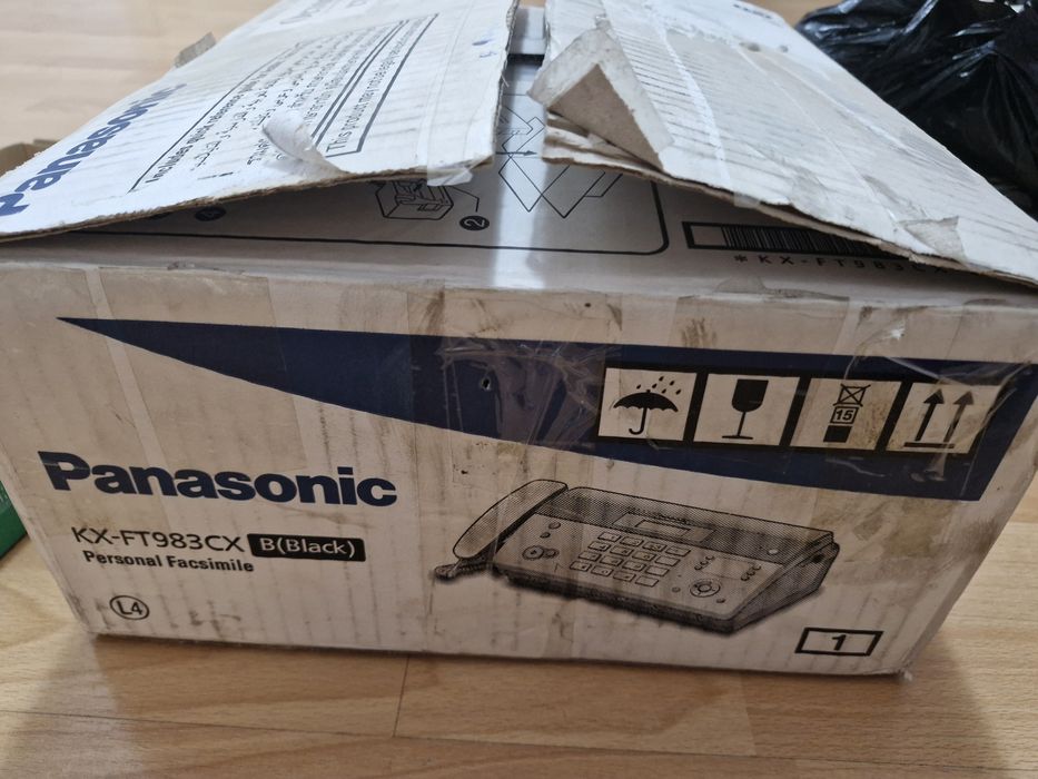 Новый факс Panasonic KX-FT983CX