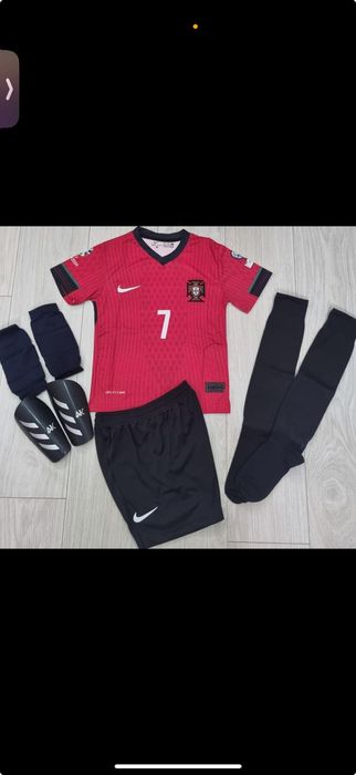 Echipamente fotbal  copii.Ronaldo Al Nassr si Portugalia