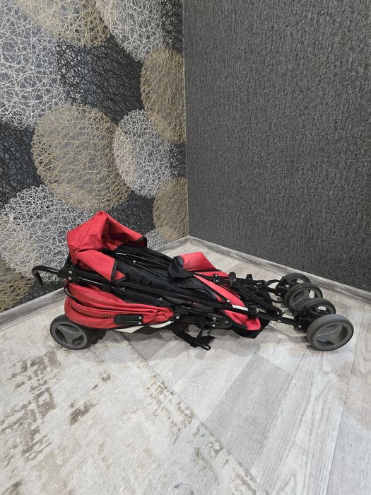 Продаю детскую коляску