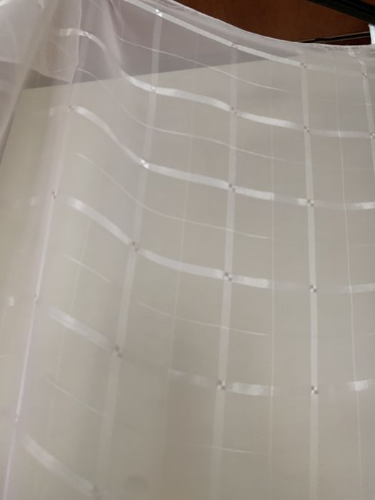 Различни дамски шалове