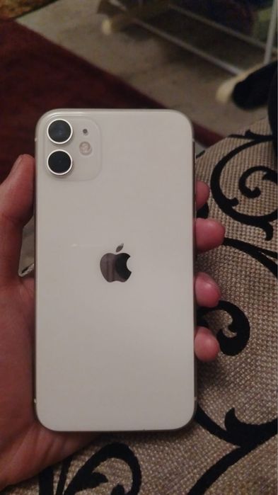 Обменяю на айфон