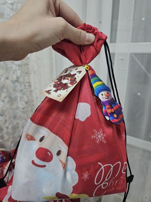 Новогодний кулек, сладости, игрушка