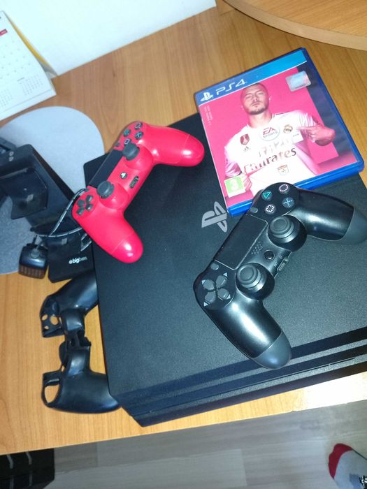 Play station 4 pro