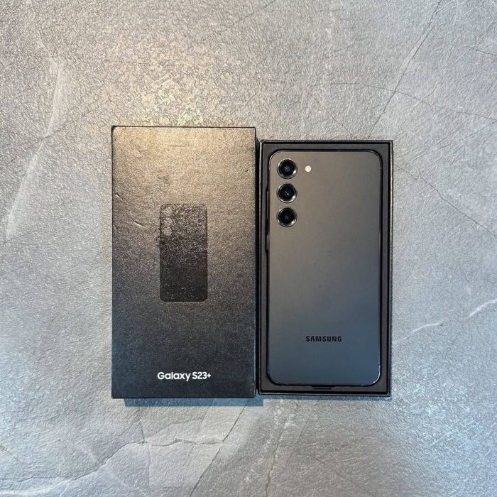 Samsung S23 8/256 Gb