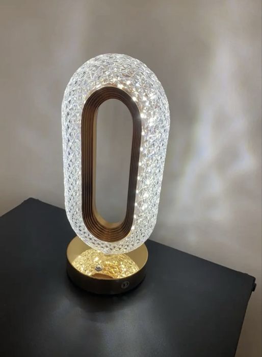 Продам новый светильник