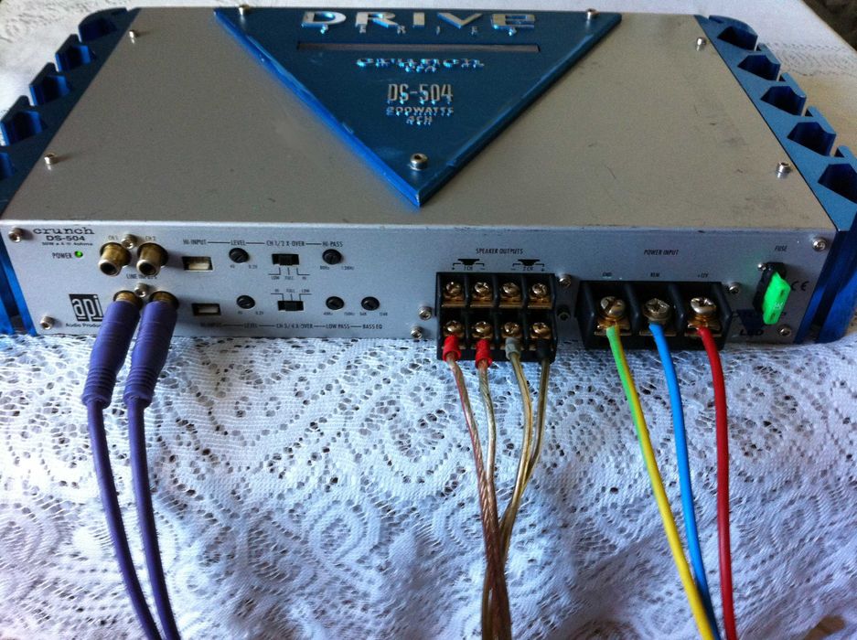 Amplificator Crunch max800W/Blaupunkt max600W/Sig ANL 125A (statie