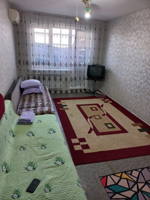 Сдам 1 комнатную квартиру посуточная 8 мкр