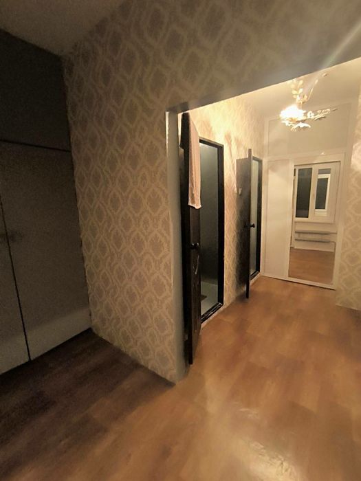 2 комнатная квартира ЯнгиХайот Дустлик 2 61 м² 4 этаж балкон 2х6