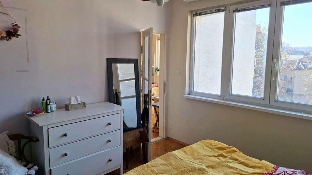 Продава се Четиристаен апартамент в София, Център - 109 кв.м за 2377 €/кв.м - Снимка #4