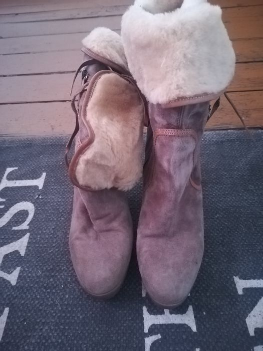 Боти на Manas di Lea Foscati