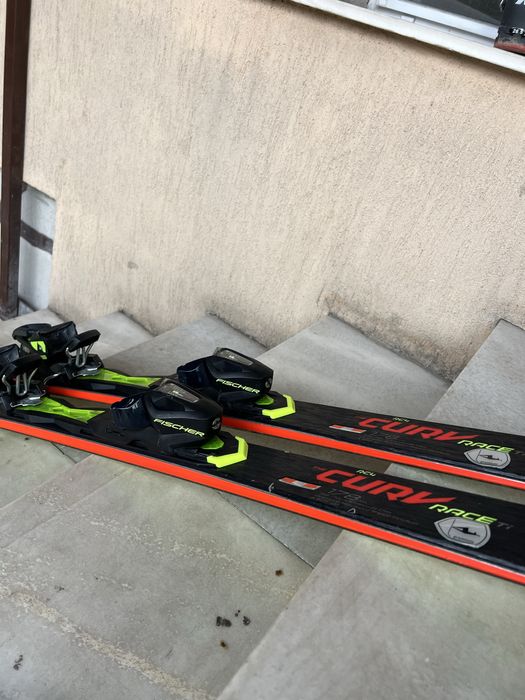 Ски Fischer The Curv