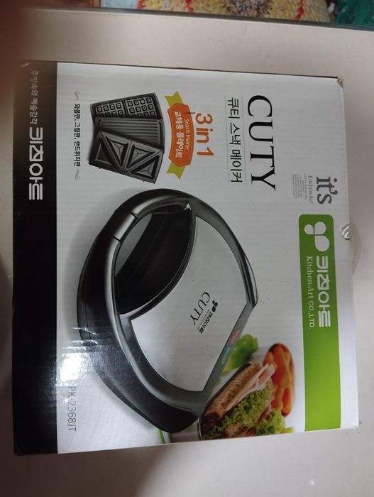 Электрическая вафельница