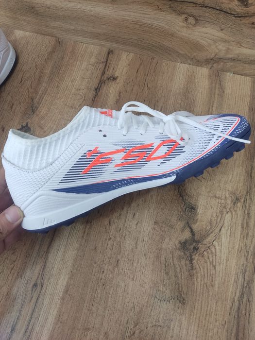 yangi Butsa F50 sotiladi