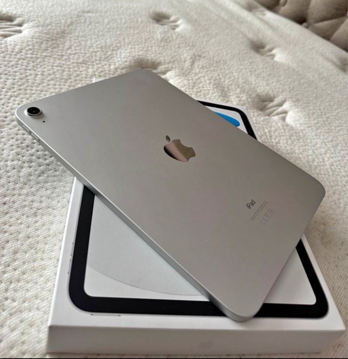 Ipad 10. 9 inch 64gb ca nou !