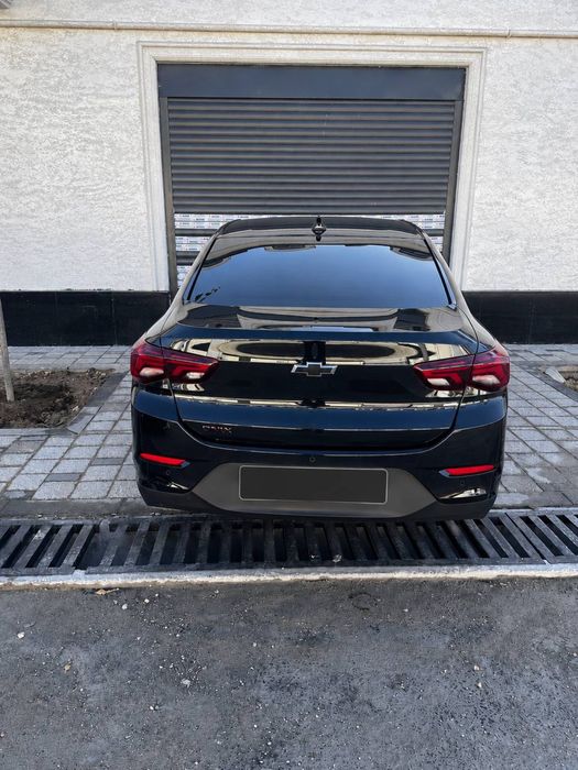 Chevrolet Onix Red Line