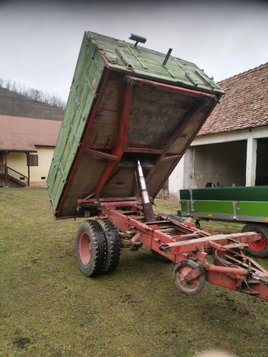 Vand remorca cu o axa