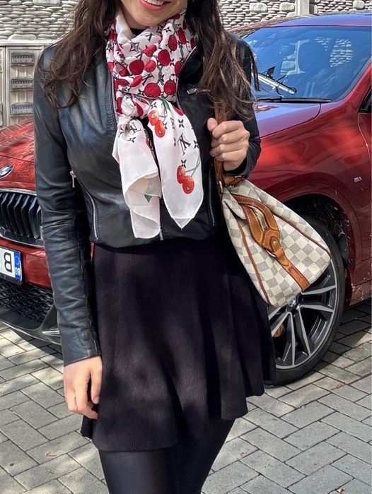 Esarfa LV Louis Vuitton cherry noua cadou Craciun