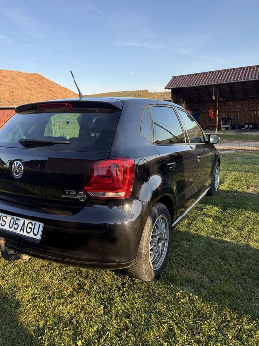 VOLKSWAGEN Golf 2010 — imagine 4