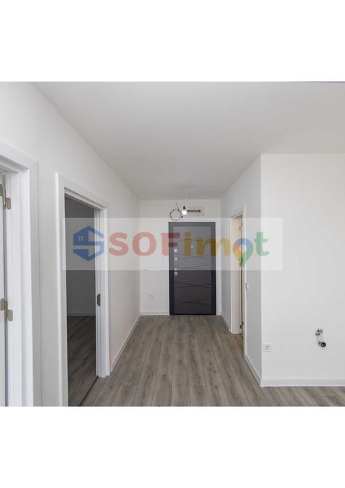 Продава се Тристаен апартамент в София, Център - 61 кв.м за 1649 €/кв.м - Снимка #4