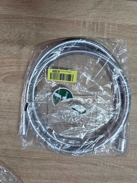 Furtun de dus Grohe Silverflex sau hansgrohe Techniflex