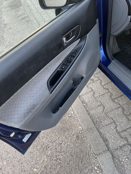 Vand mazda 6 an 2004