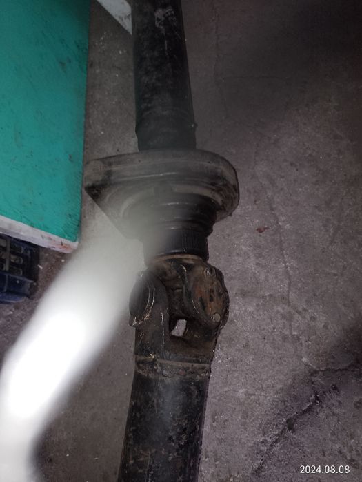 Продам кардан на газ 3307