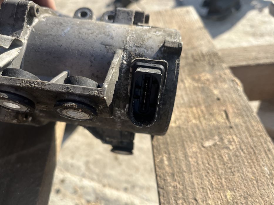 Електрическа водна помпа бмв/bmw x5 e60 n53b30 бмв н53б30