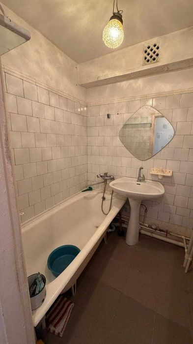 Продам 4х комн Абилкайыр хана