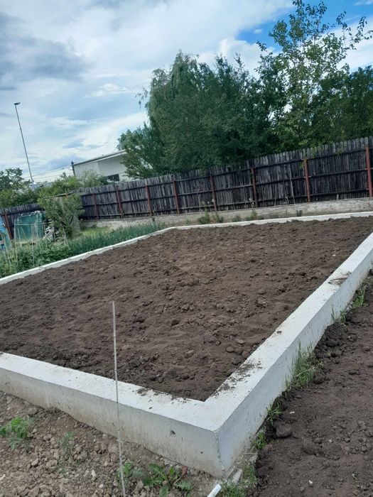 Salutare grup,
Suntem la dipozitia dvs cu urmatoarele:
-defrisam 
-cos