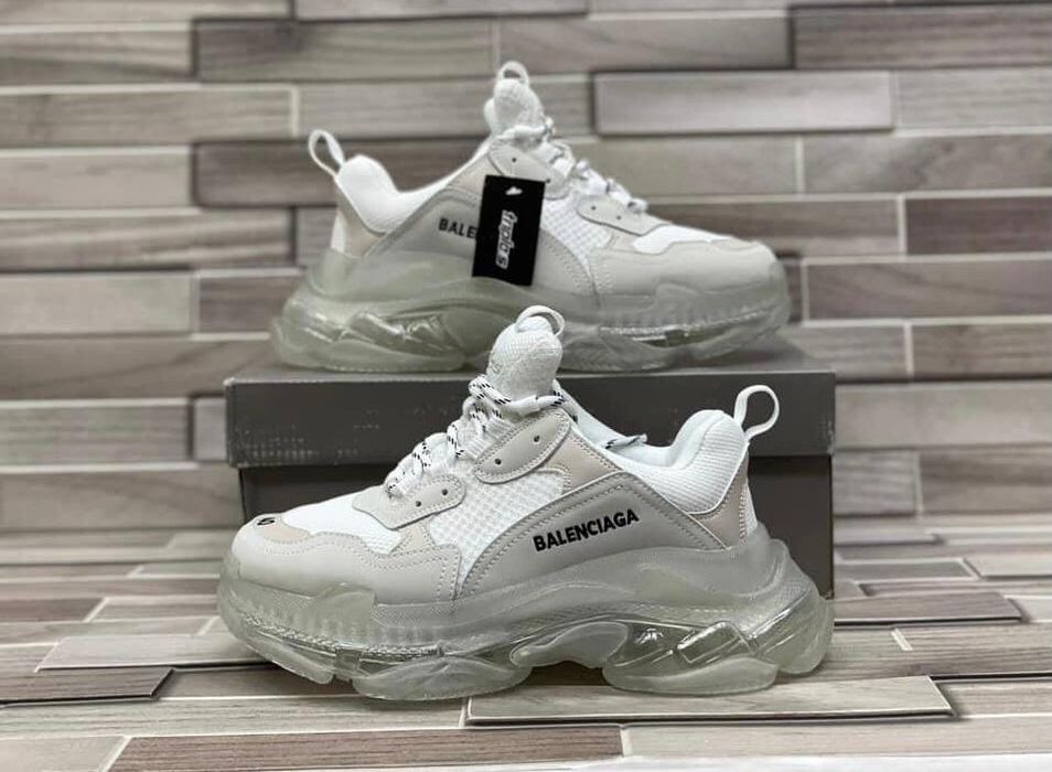 Balenciaga Triple s albi