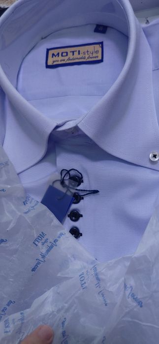 Продаётся рубашка новая в коробке.