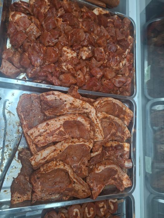 Стейки и шашлык маринованый