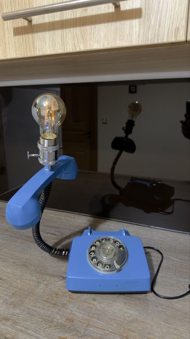 Лампа Телефон за бюро Реставрирана Ретро Лампа от стар телефон с шайба Ръчна Изработка