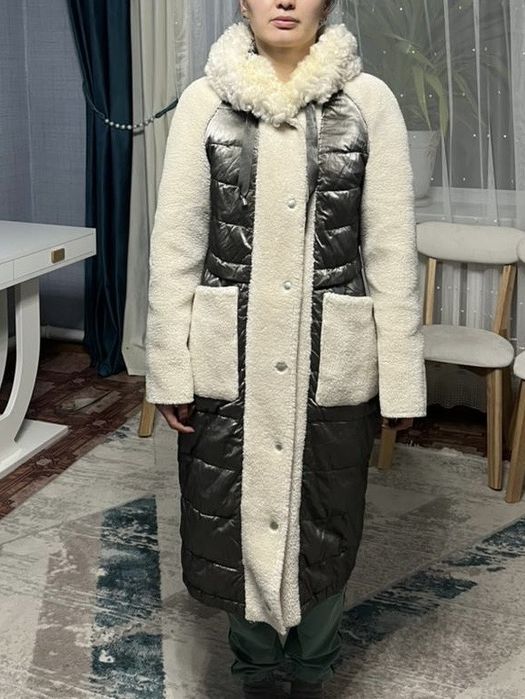 Продам комбинированную зимнюю куртку 42р