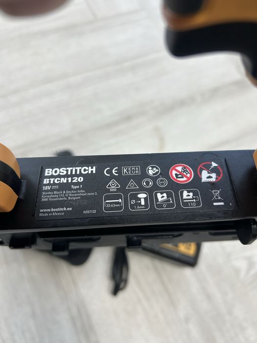Bostitch BTCN 120 pistol de cuie finisaj