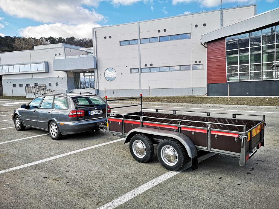 Vând remorcă auto SARIS