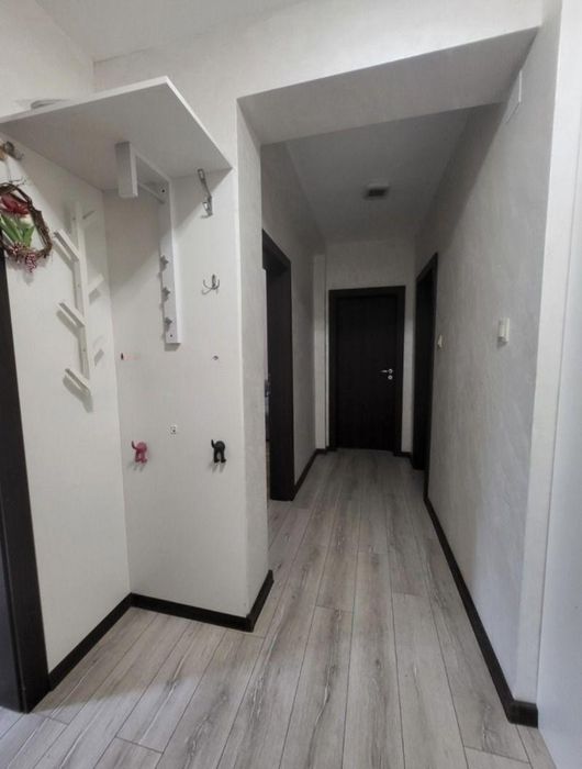 Тристаен апартамент в ж.к. Бояна.