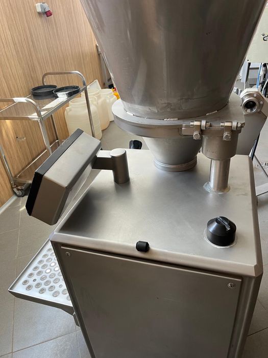 Вакуумна пълначка Vemag Robot 500