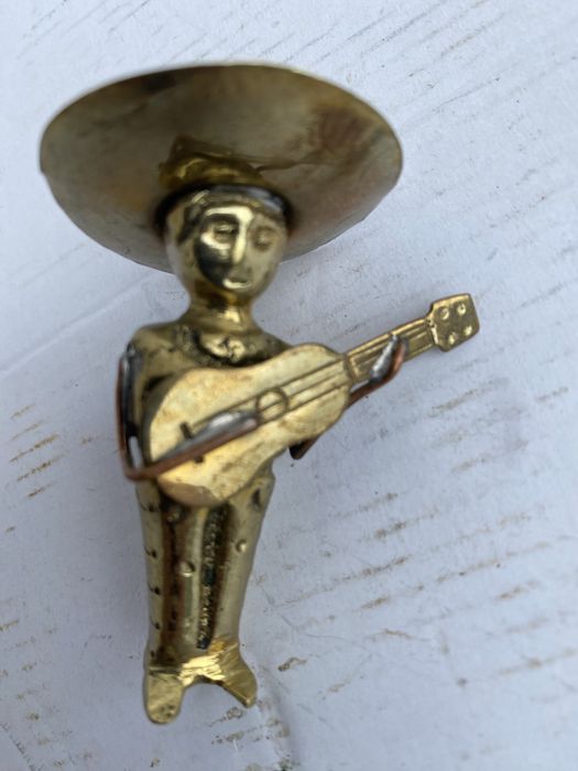 Deosebite miniaturi din bronz