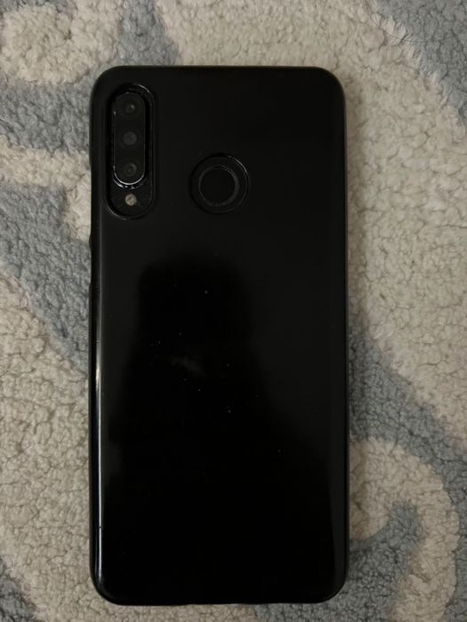 Продам телефон HUAWEI P30 lite