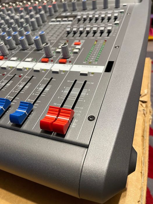 Dynacord Powermate 1000-2. NOU