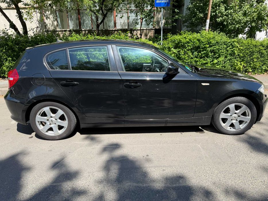 BMW Seria 1 2009 — imagine 2