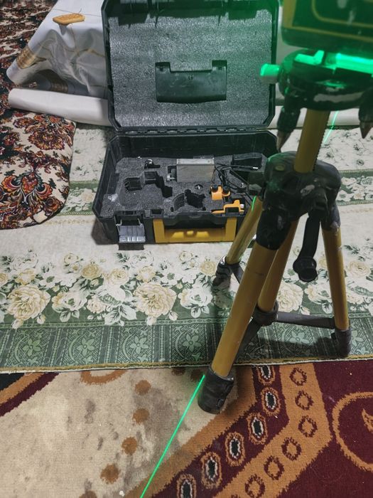 Лазерный уровень