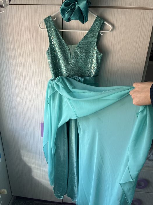 Рокля за поводи и фотосесии