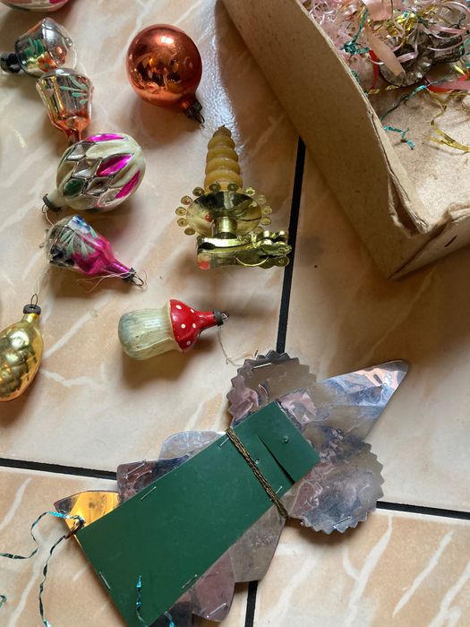 Globuri perioada comunista Cooperativa Arta Jucăriilor Cluj